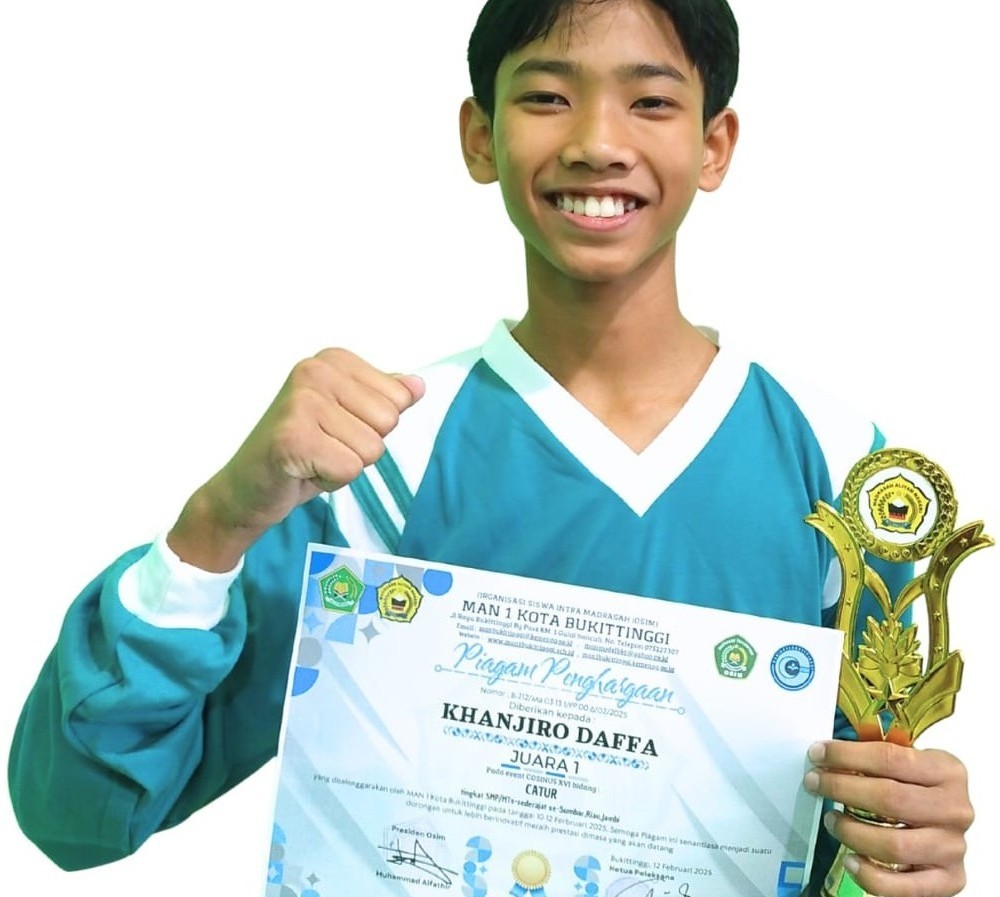 Juara 1 Lomba Olahraga Catur di Man 1 Bukittinggi